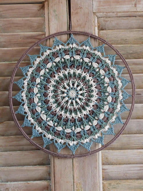 Funny Mandala Winter