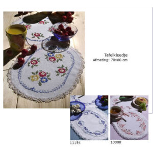 81_012.28 Tafelkleedje 70x78cm incl garen - 10082