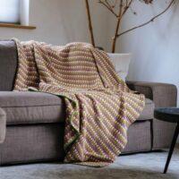 comfy-granny-stripe-blanket(21)