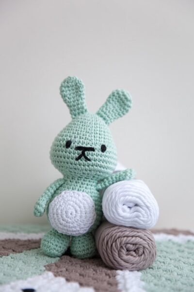 550x825 Haakpakket Den Dennis - Amigurumi afb