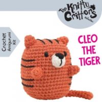 Cleo_The_Tiger_2 - Crochet Kit - Pouch Pals - Cleo the Tiger